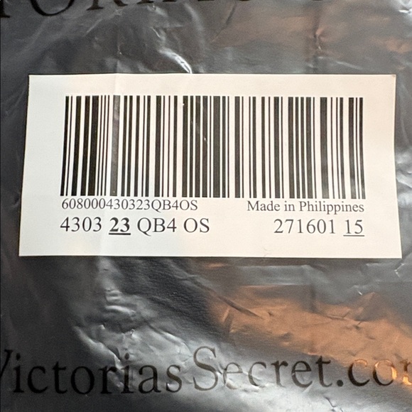 VICTORIA’S SECRET Slouchy Tote Bag w/Bow Detail - Picture 12 of 12